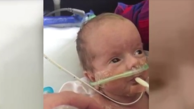 Mom Donates 17,503 Ounces Of Breast Milk After Baby Dies (1)